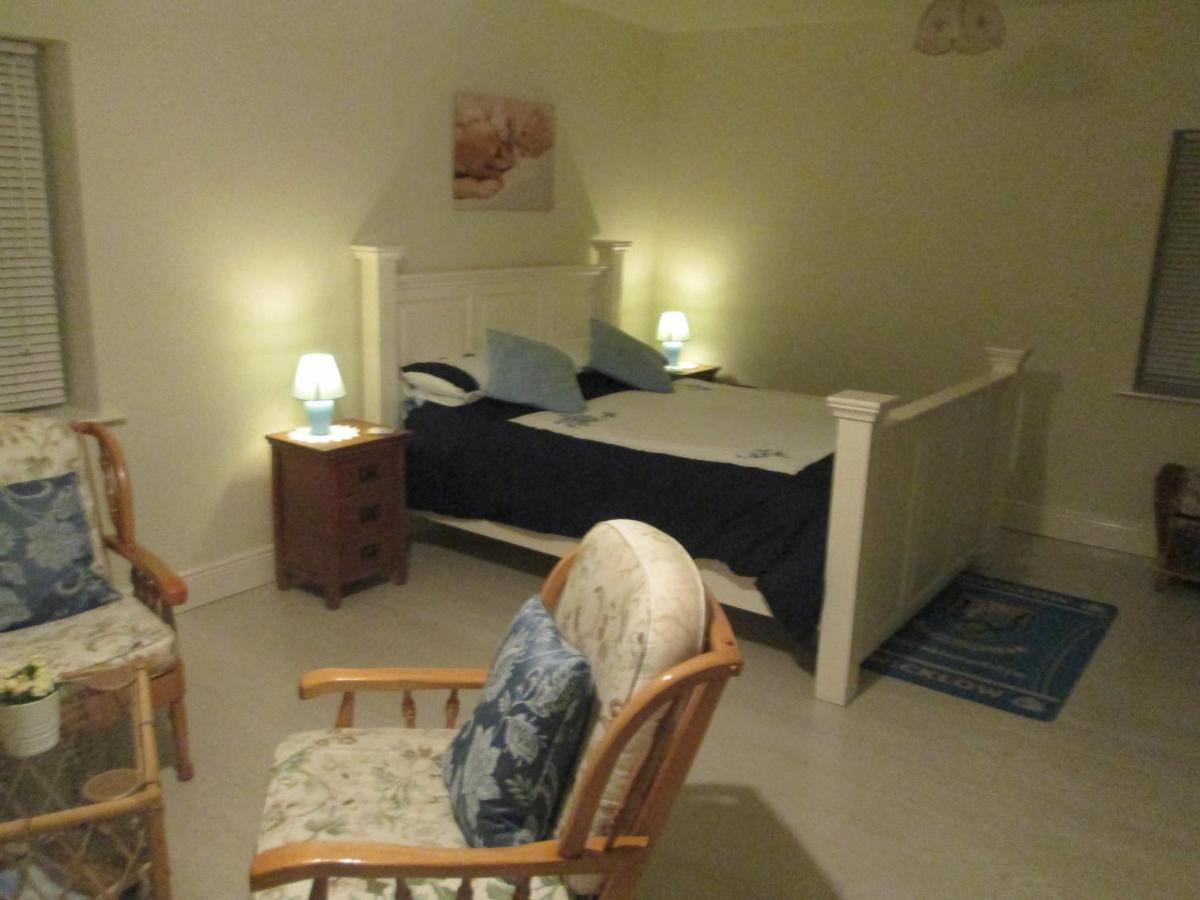 The Willow Room Ashford Екстер'єр фото